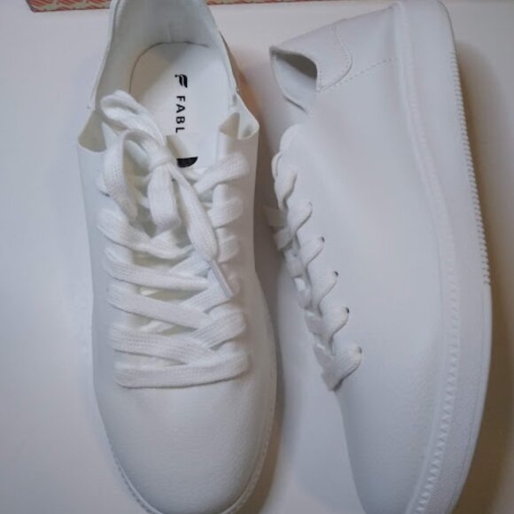 Fabletics White Lace Up Sneaker 8 - Picture 7 of 7